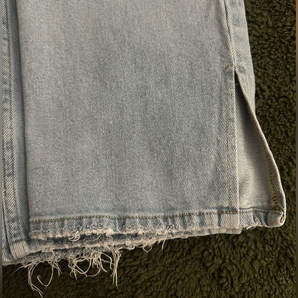 Abercrombie Curve Love Ultra High Waisted 90s Straight Jeans - Picture 5 of 7